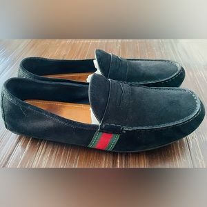 Gucci Suede Black Gucci Loafers with Red and Green Stripe on Side |size 10.5